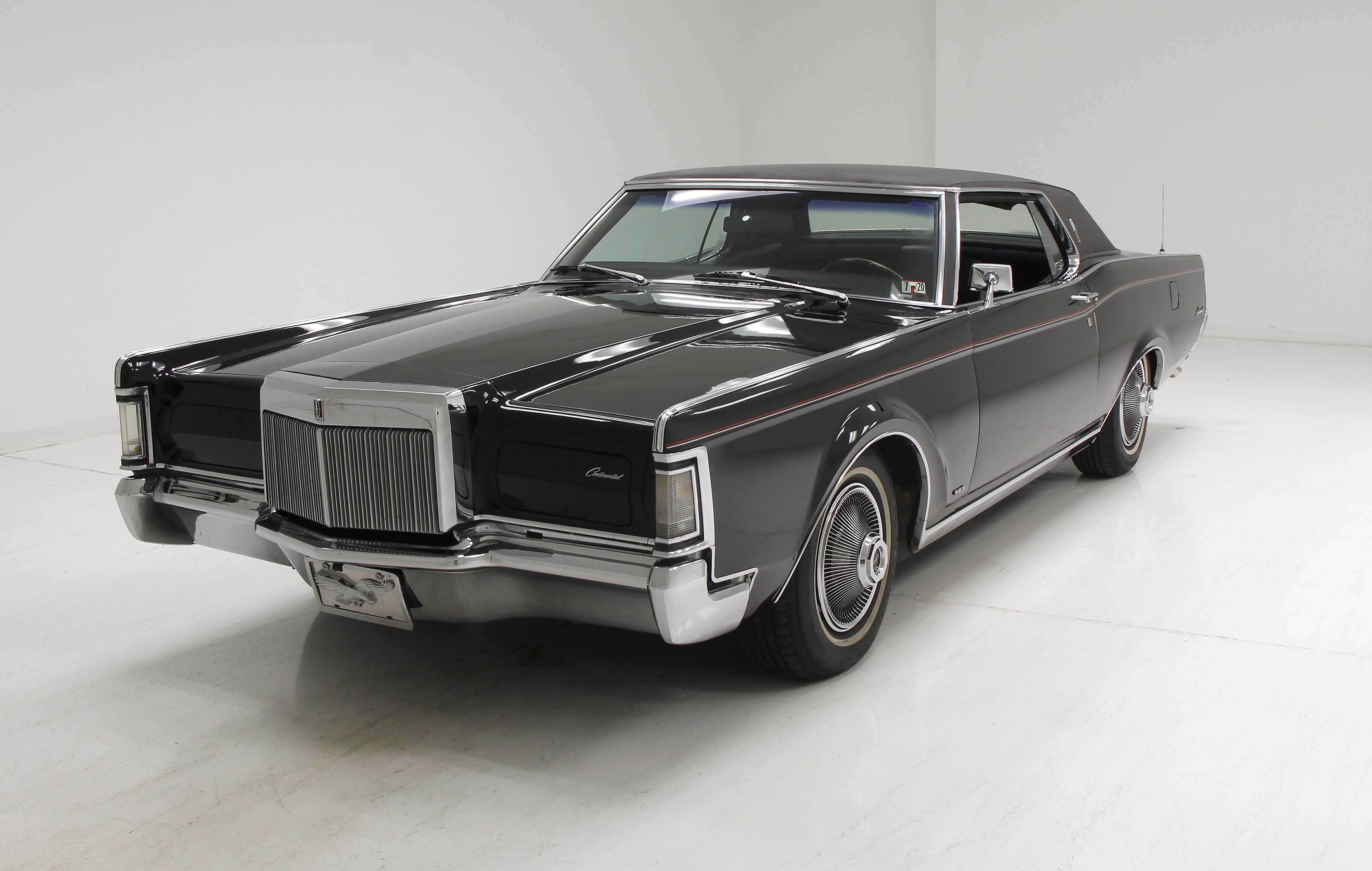 1969 Lincoln Continental Mk III Base | Hagerty Valuation Tools